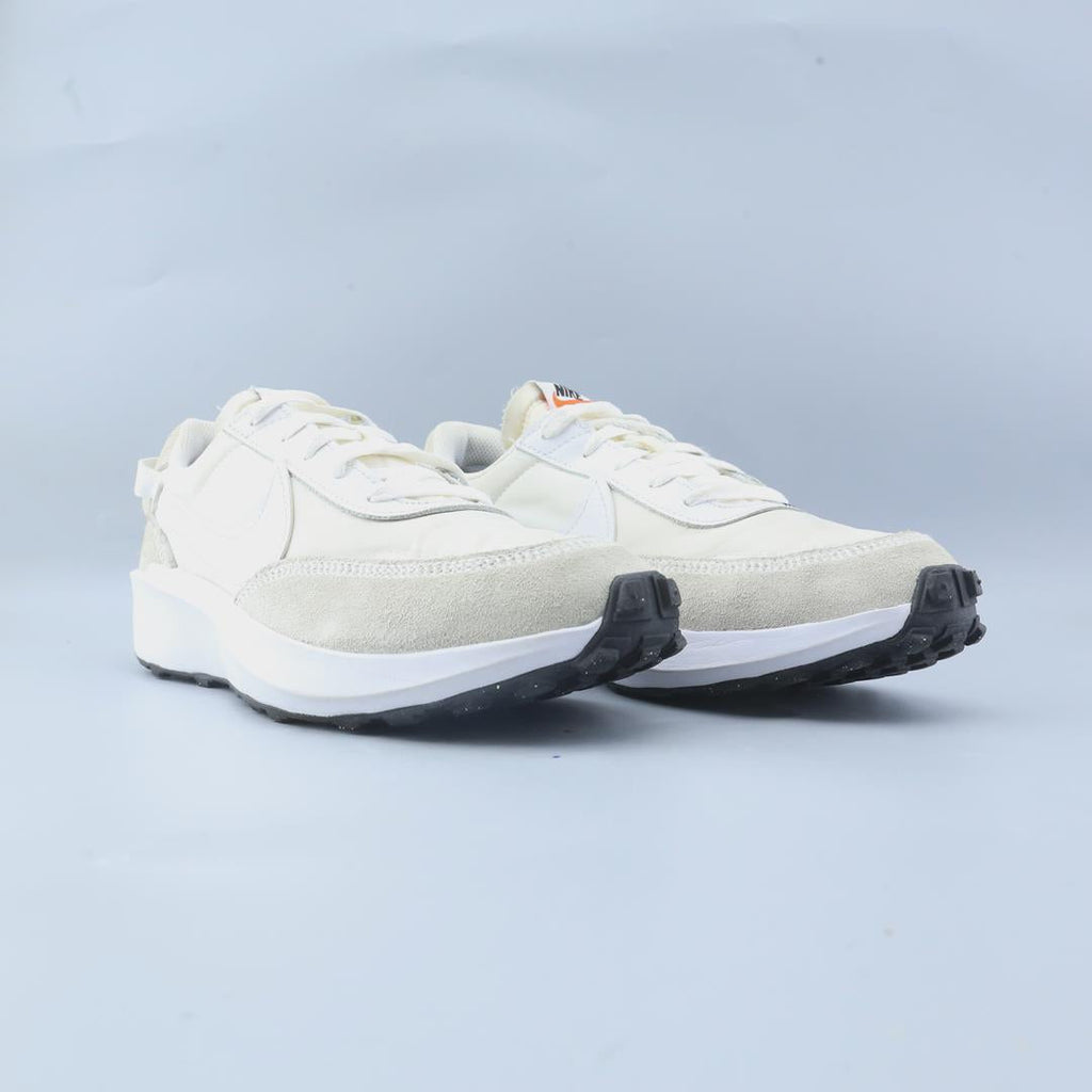 NIKE  WAFFLE DEBUT