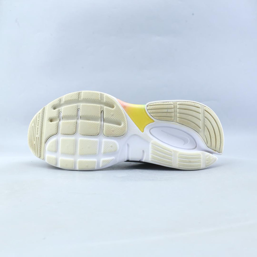NIKE ALPHINA 5000