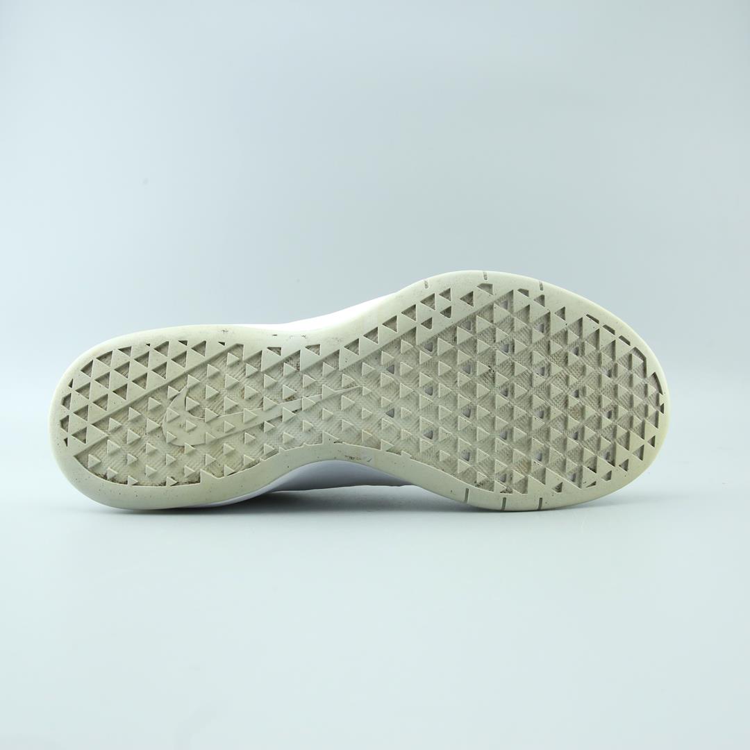 NIKE AIR MAX BELLA TR 3