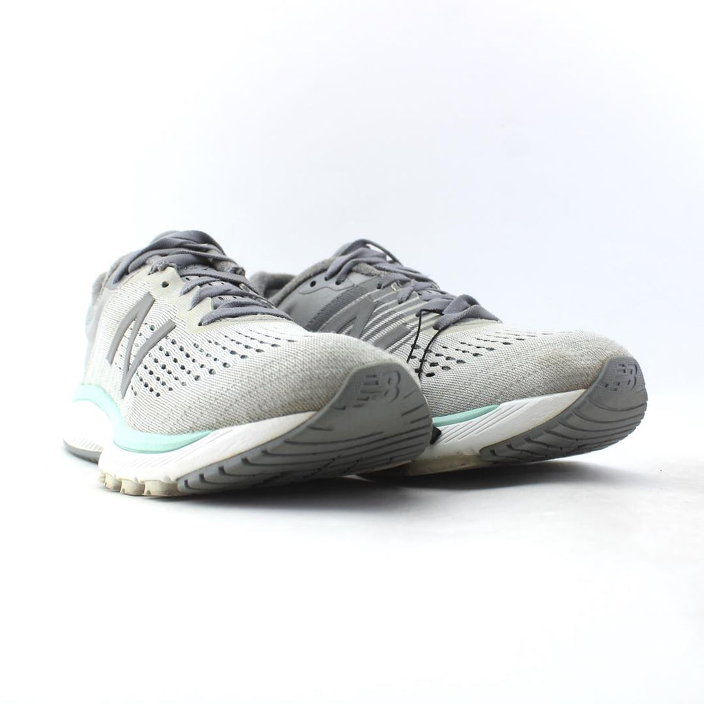 NEW BALANCE FRESH FOAM X 860V10