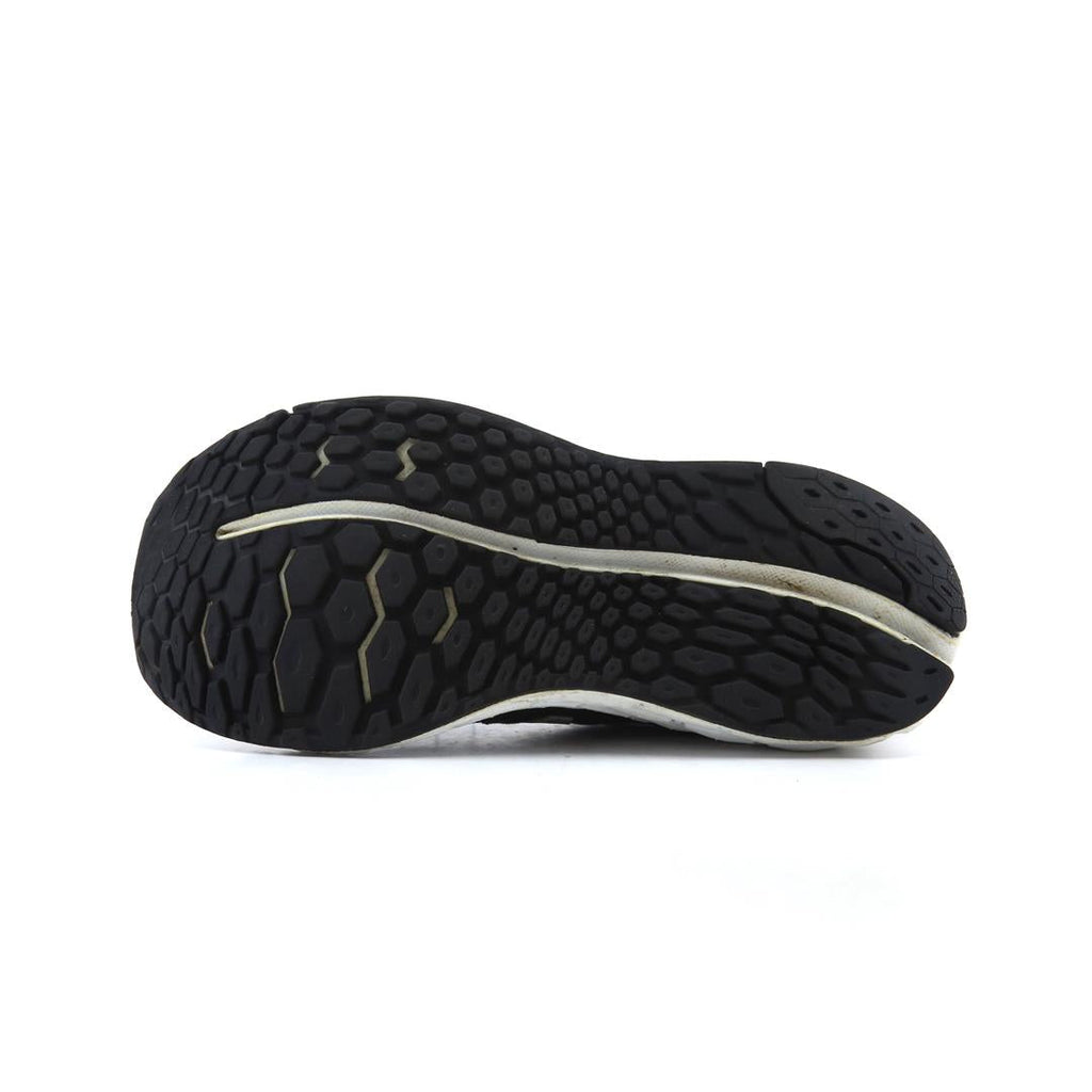 NEW BALANCE  FRESH FOAM VONGO V4
