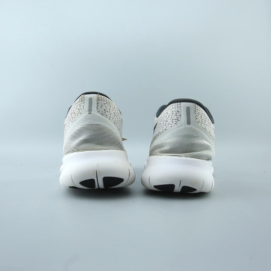 NIKE FREE RN