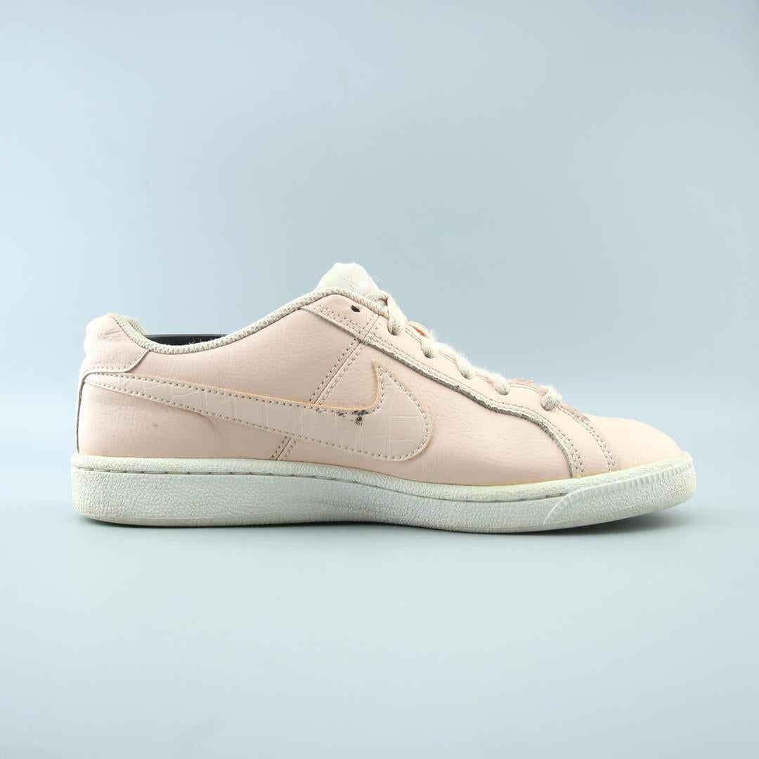 NIKE COURT ROYALE