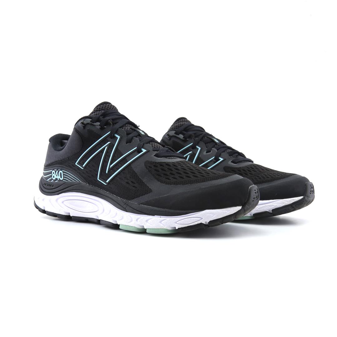 NEW BALANCE 840
