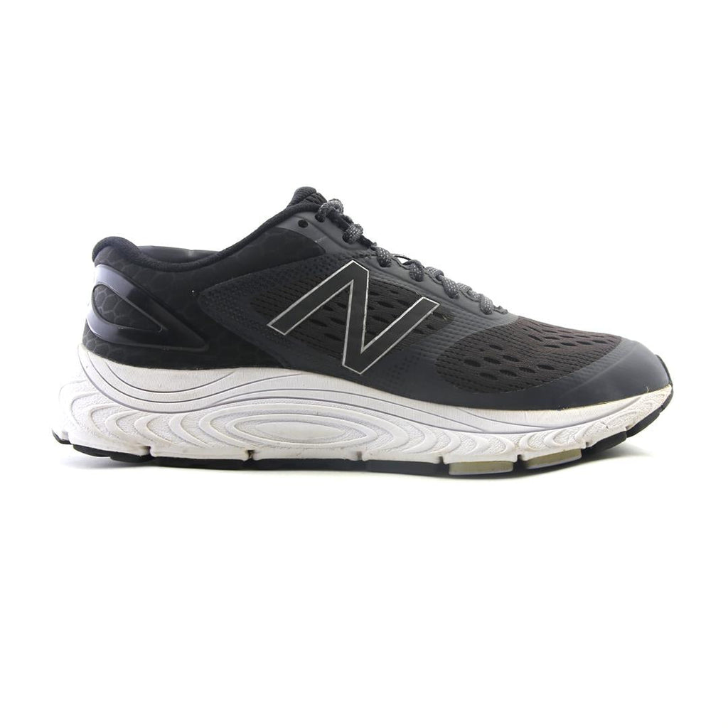 NEW BALANCE 840 V4