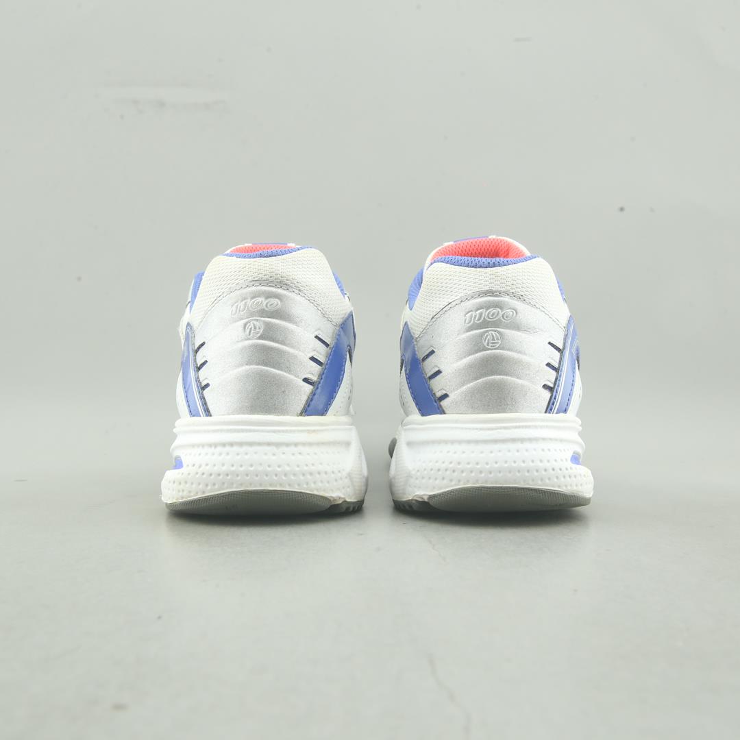 NEW BALANCE 1100