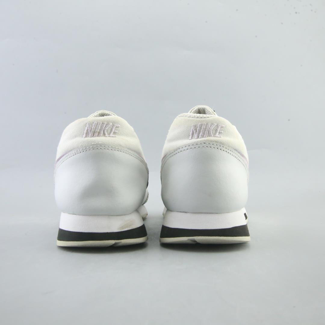 NIKE MD RUNNER 2