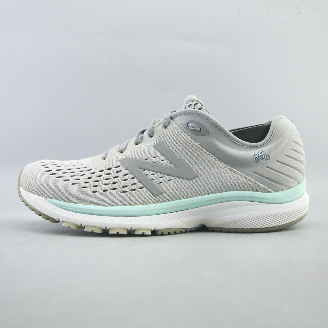 NEW BALANCE 860 V10