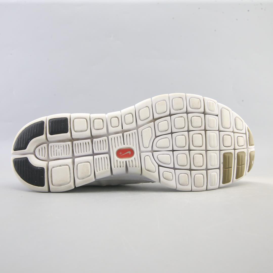 NIKE  FREE RUN 2