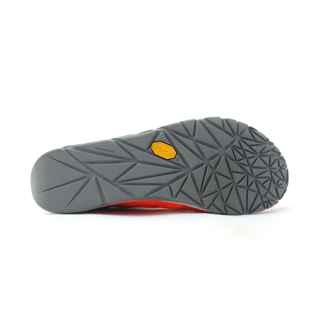 NEW BALANCE MINIMUS 20V6