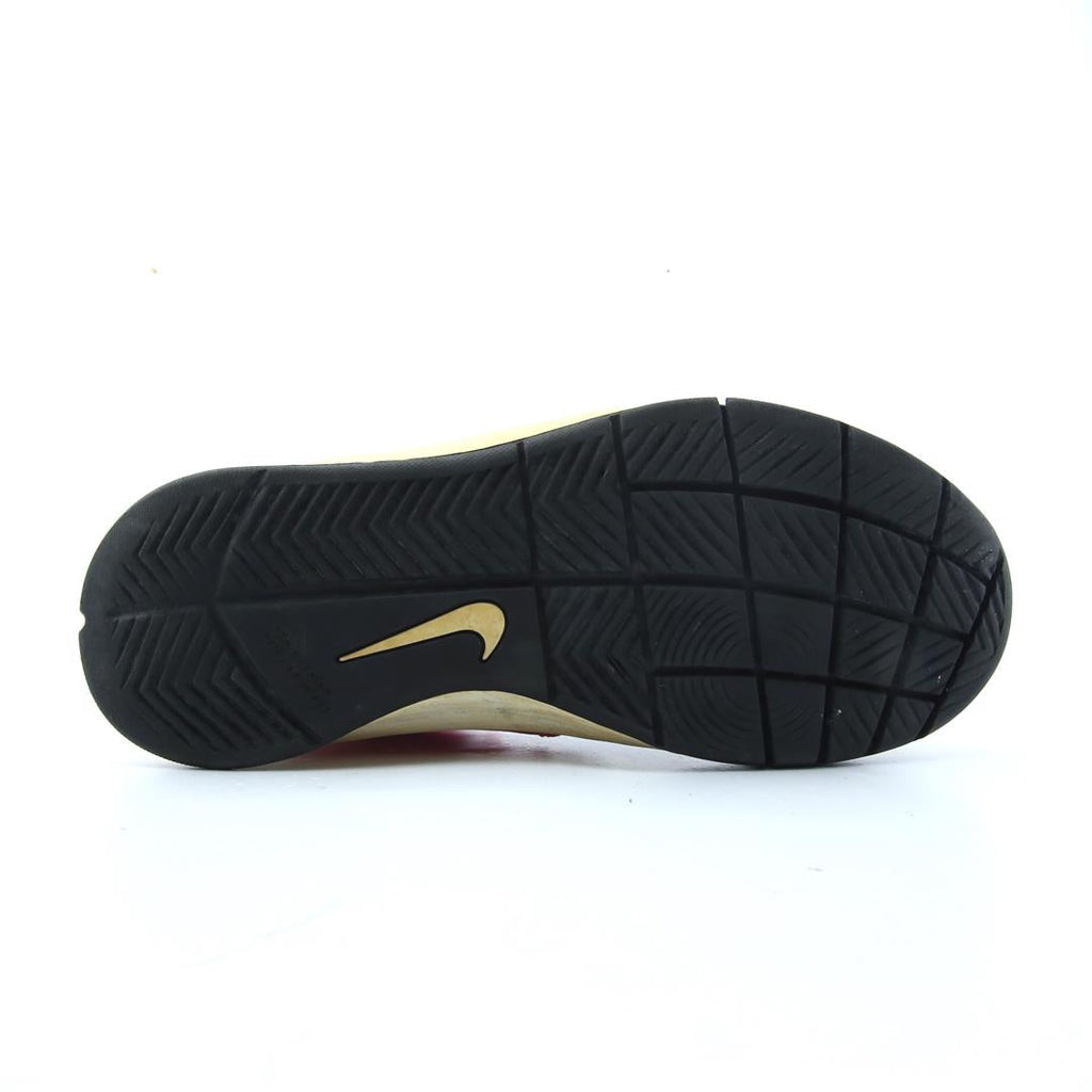 NIKE TEAM HUSTLE D 7