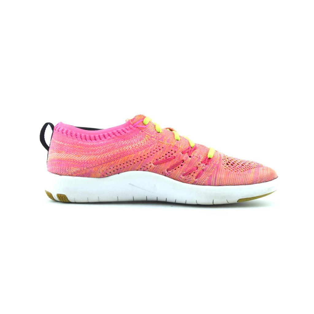 NIKE FOCUS FLYKNIT