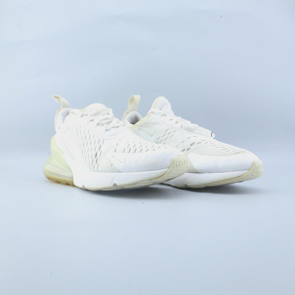 NIKE AIR MAX 270