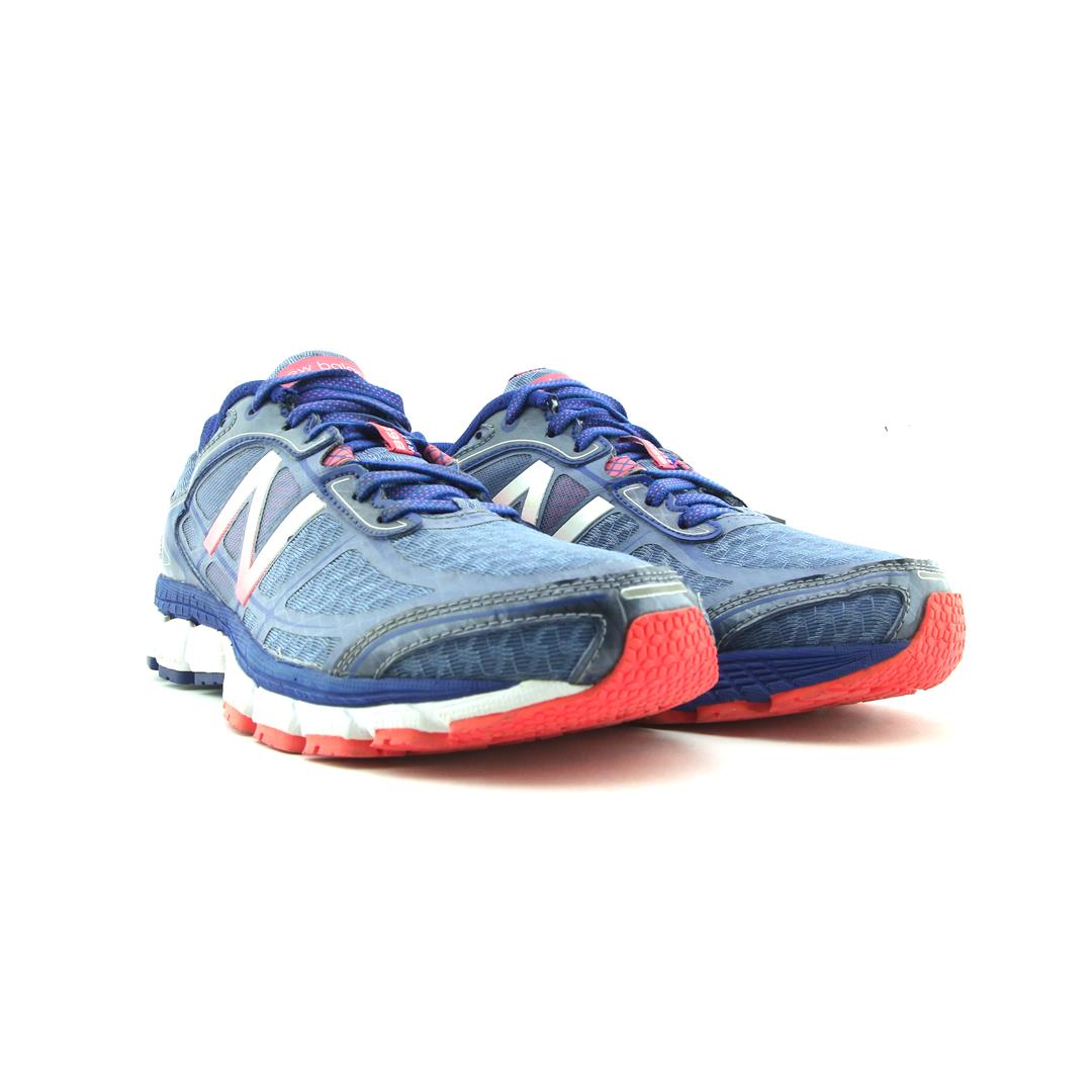 NEW BALANCE 860V5