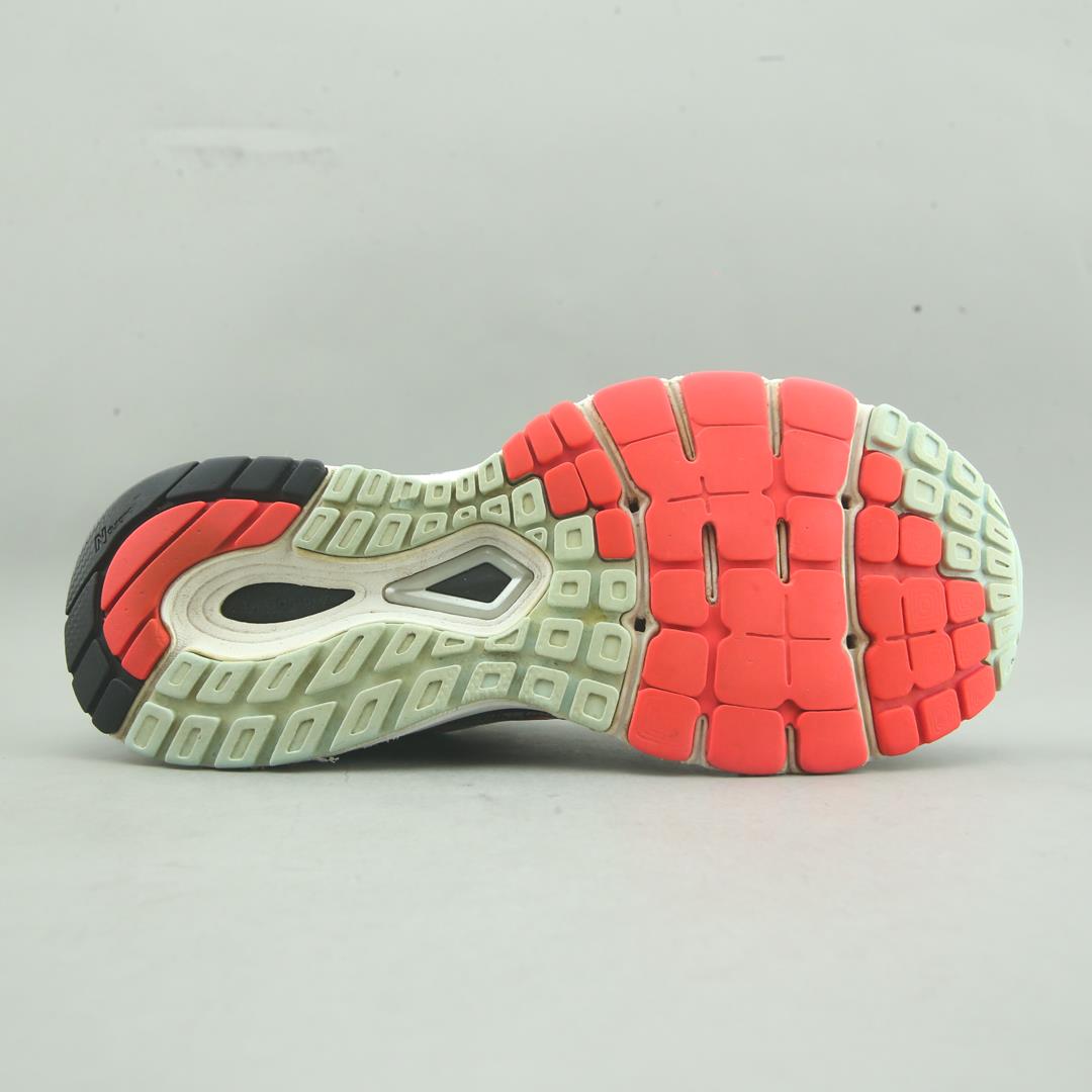 NEW BALANCE 880V7