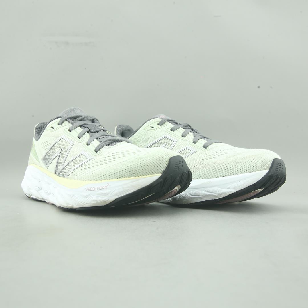 NEW BALANCE  FRESH FOAM X 880 V14