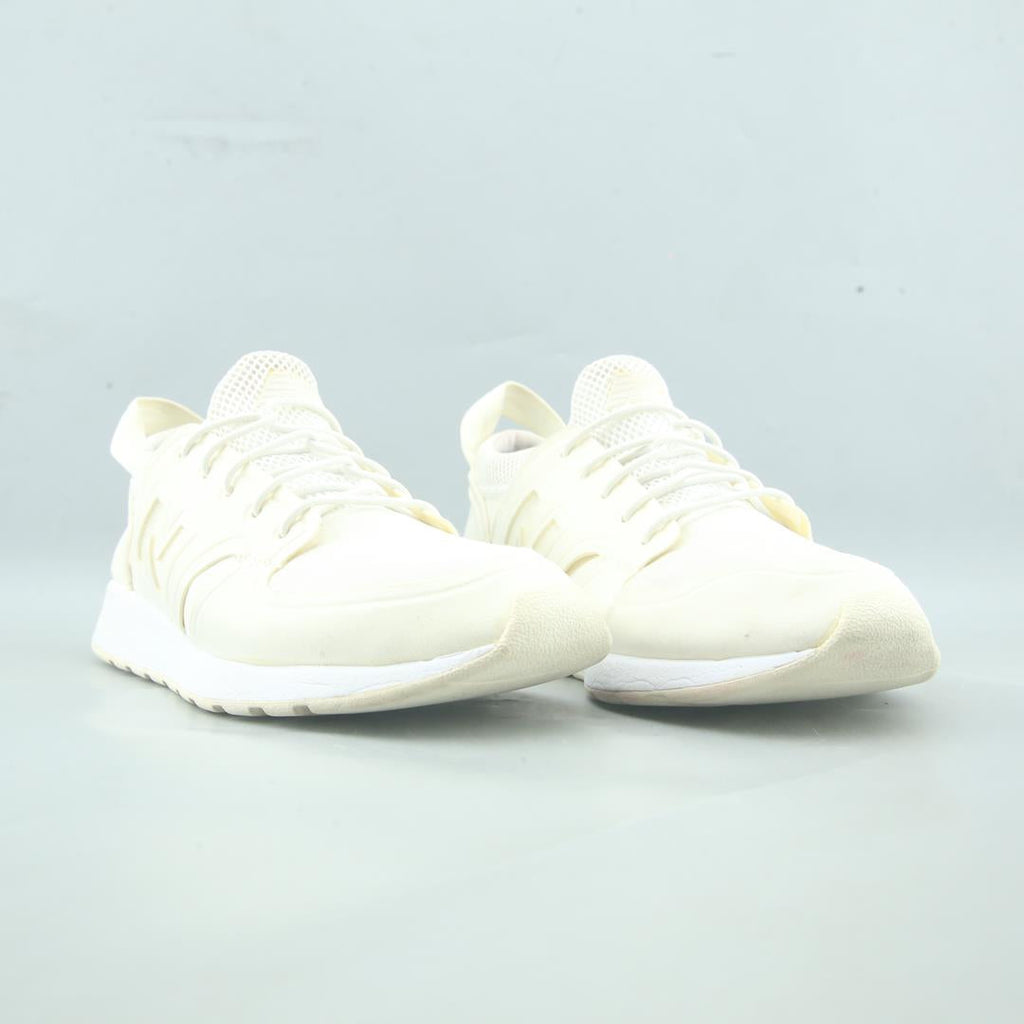 NEW BALANCE 420 REVLITE