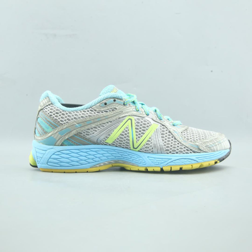 NEW BALANCE 780V3