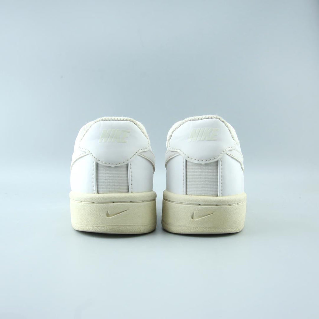 NIKE COURT ROYALE 2 LOW