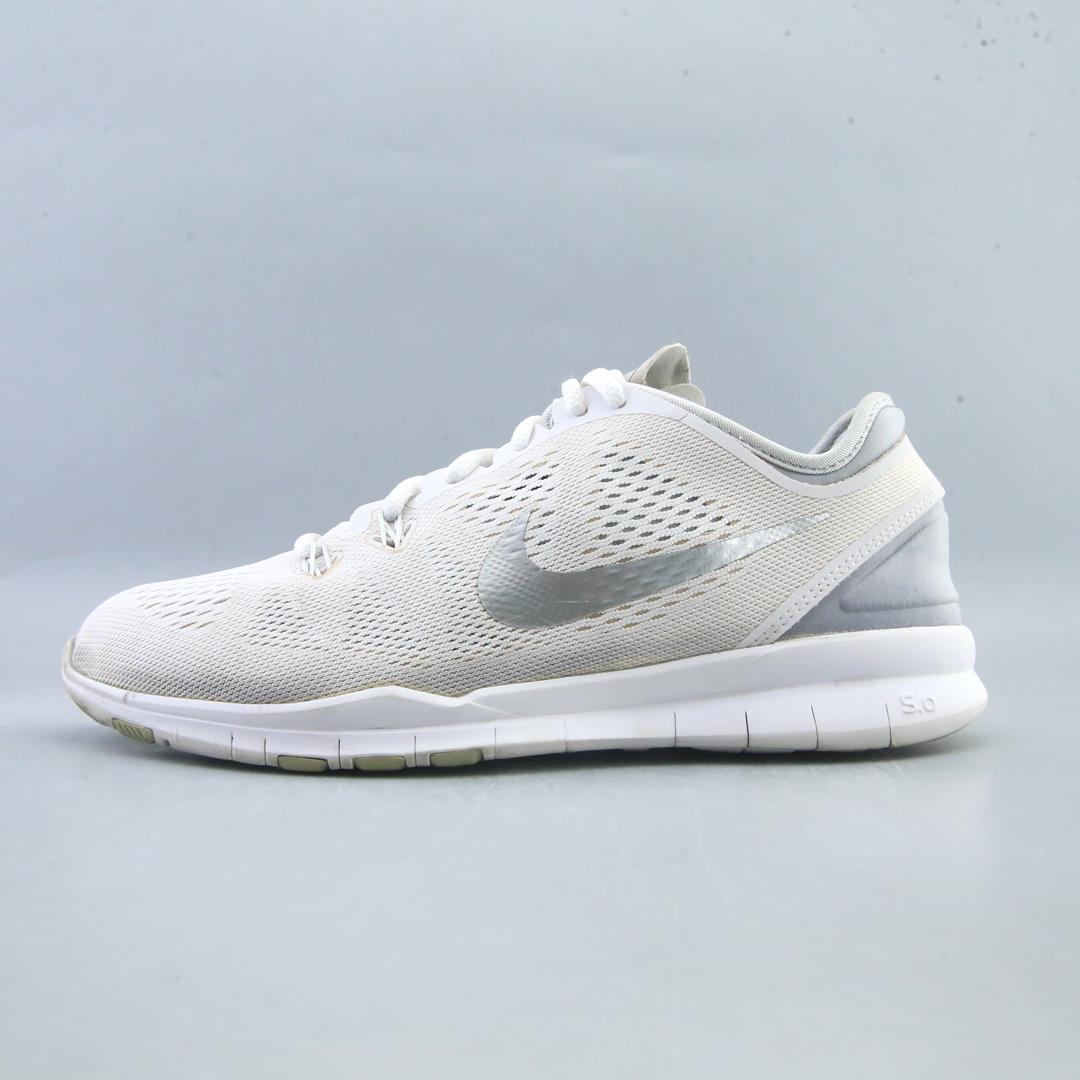 NIKE FREE TR FIT 5