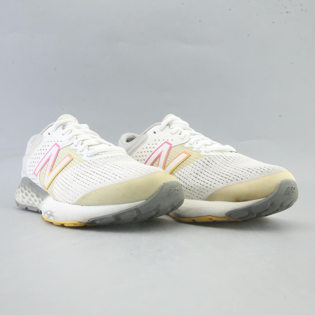 NEW BALANCE 520 V7
