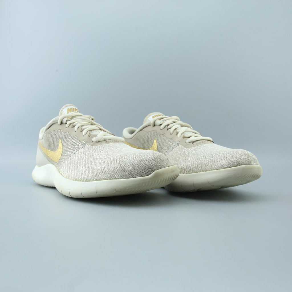 NIKE  FLEX CONTACT