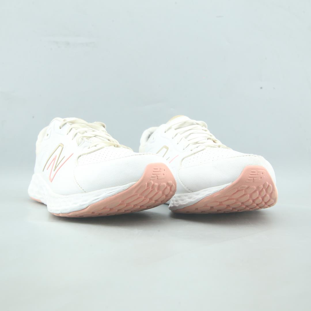 NEW BALANCE  FRESH FOAM 76T V1