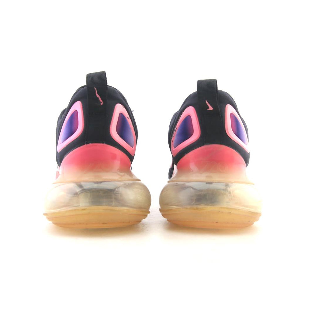 NIKE AIR MAX 720