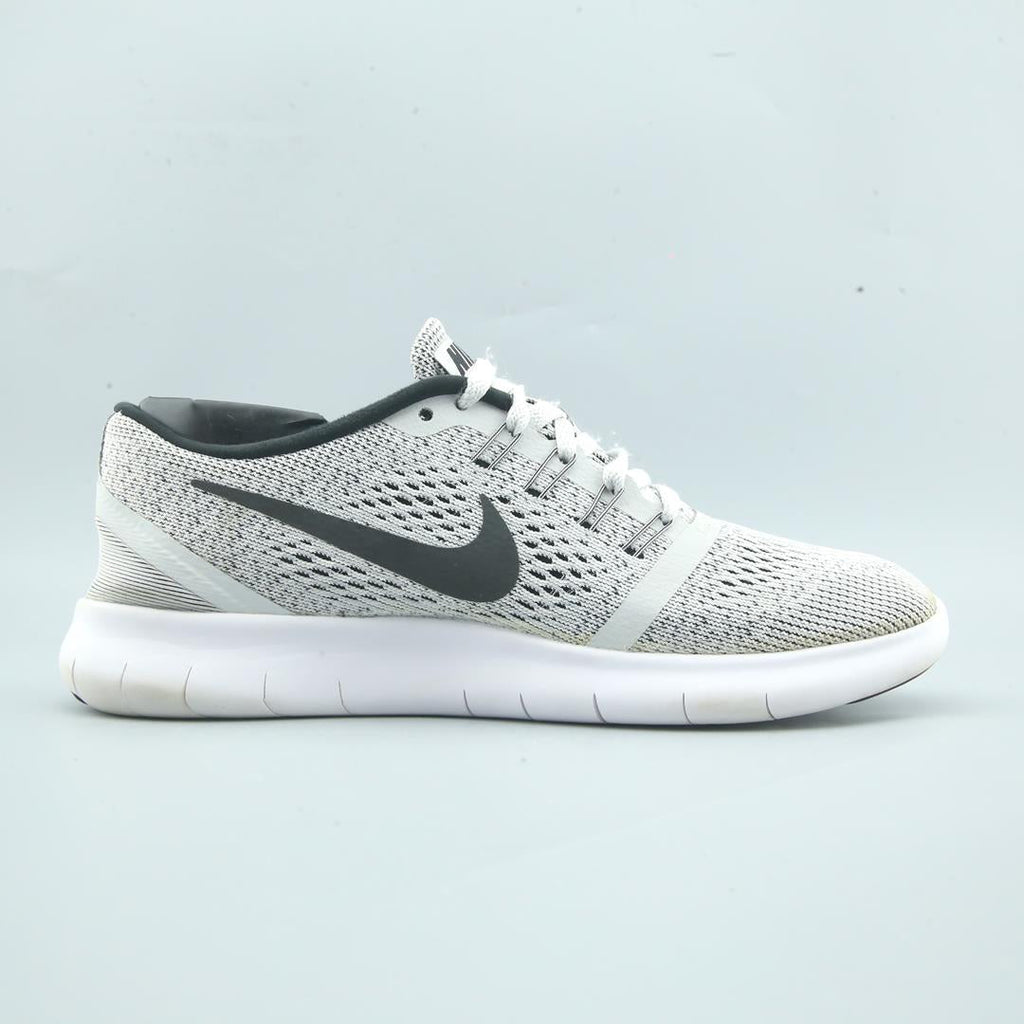 NIKE FREE RN