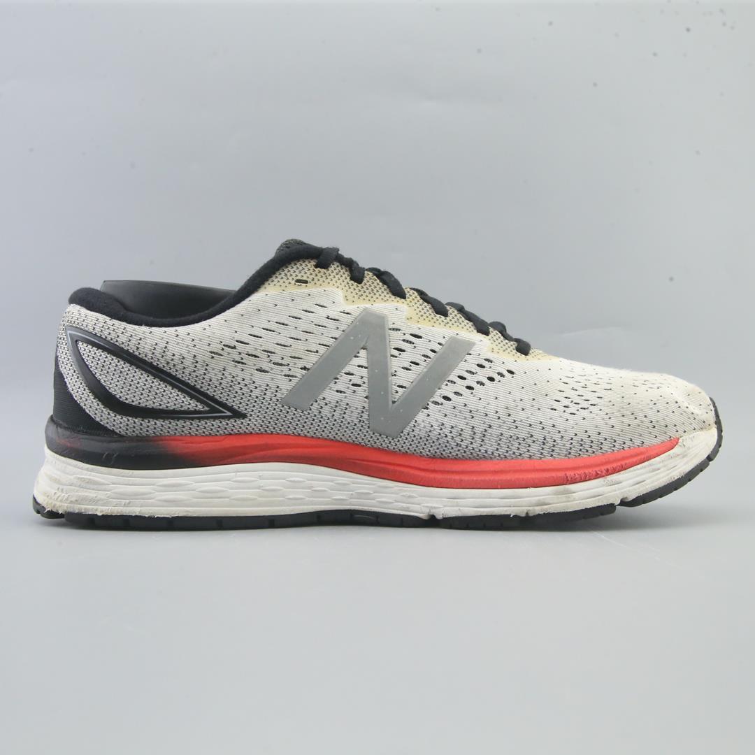 NEW BALANCE 880 V9