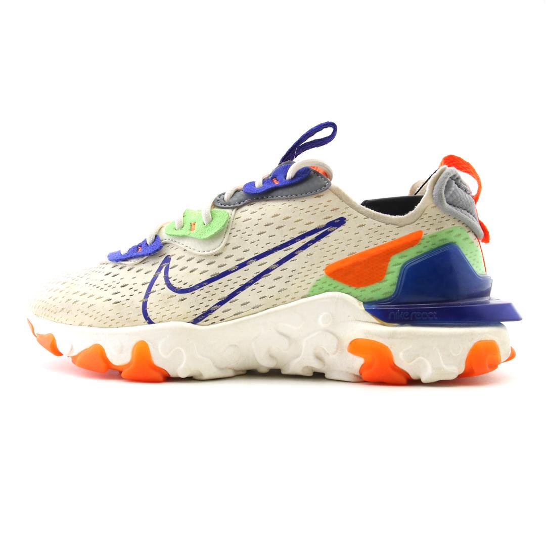 NIKE REACT VISION