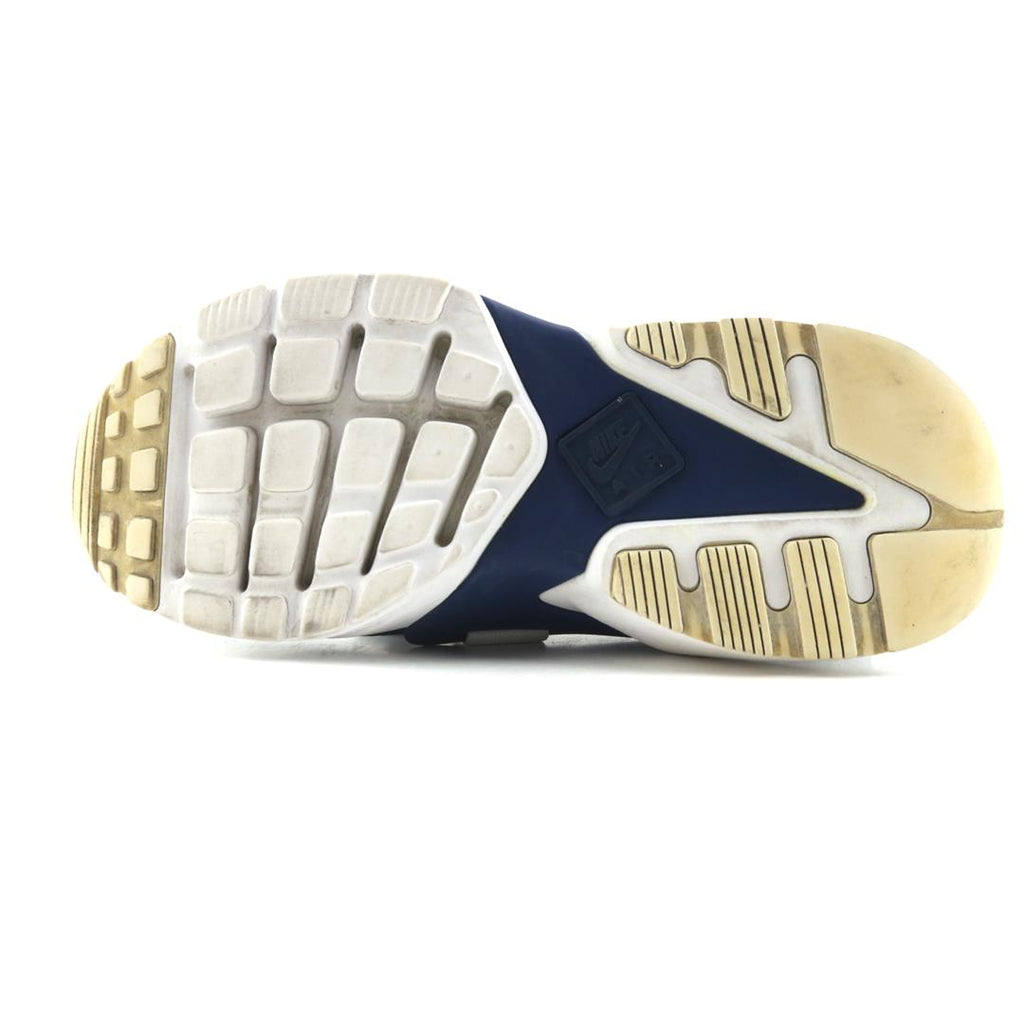 NIKE  AIR HUARACHE CITY LOW