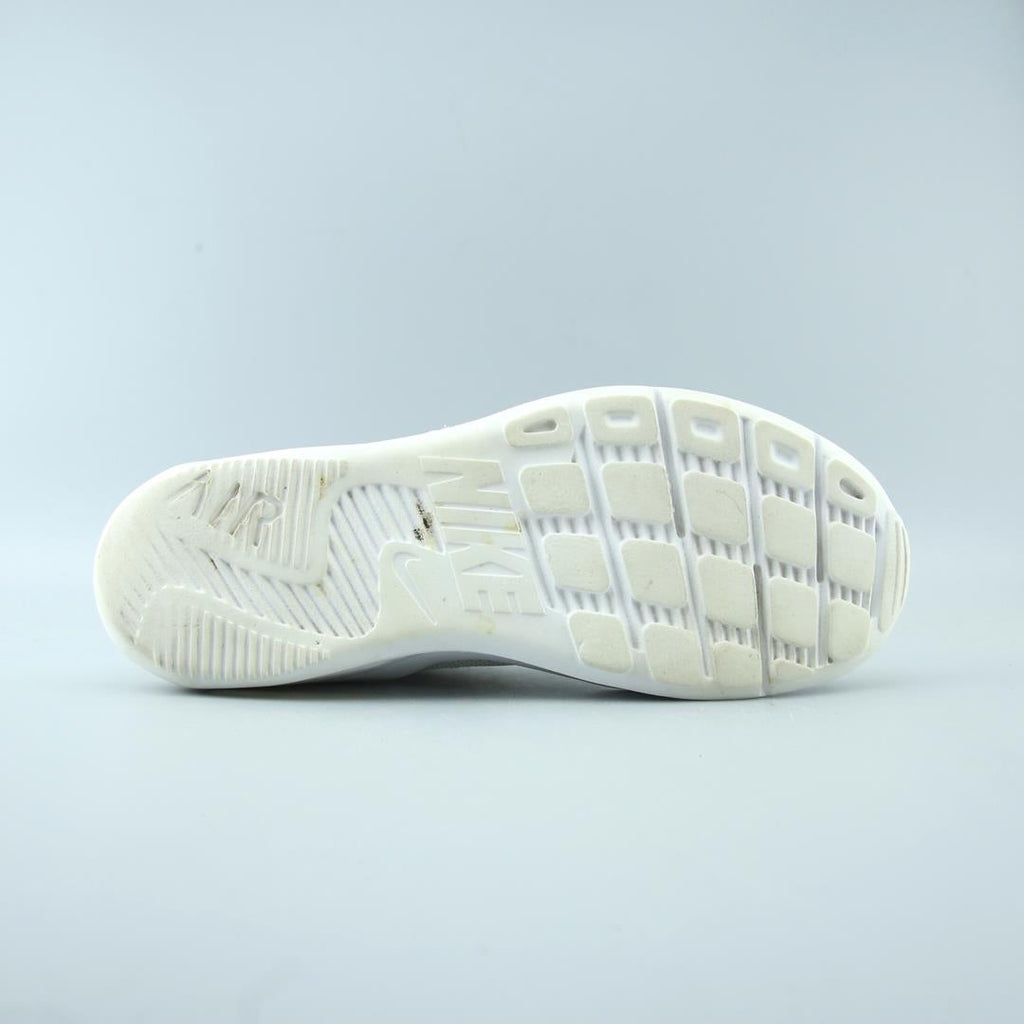 NIKE AIR MAX OKETO