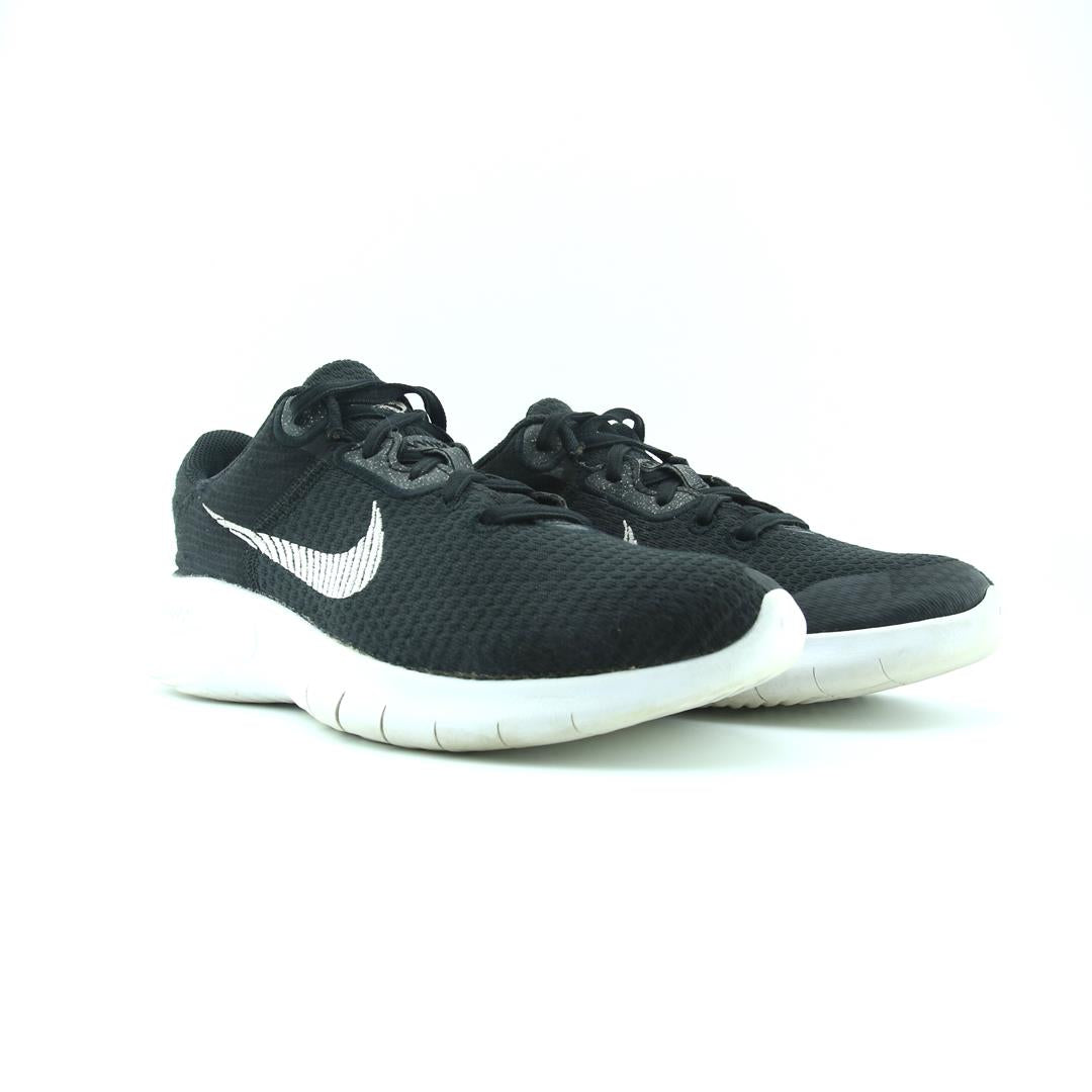 NIKE  FLEX EXPERIENCE RUN 12