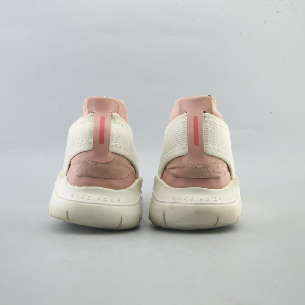 NIKE FREE RN