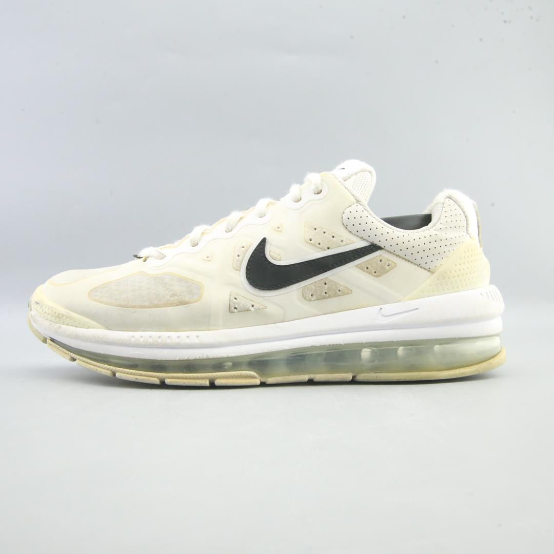 NIKE AIR MAX GENOME