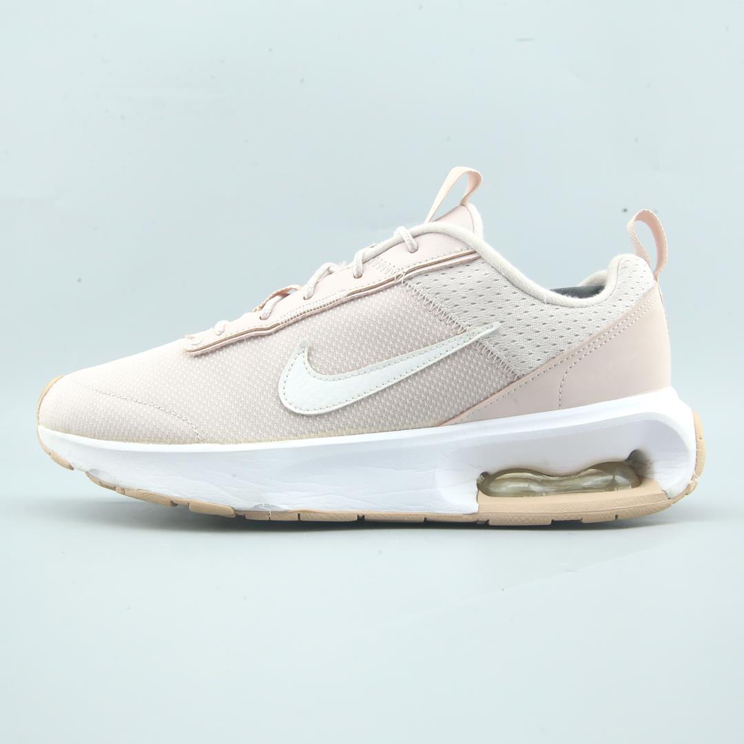 NIKE AIR MAX INTRLK