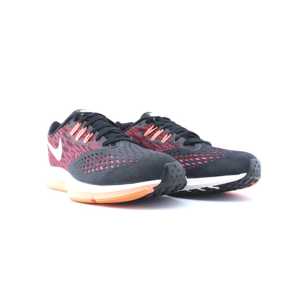 NIKE ZOOM WINFLO 4