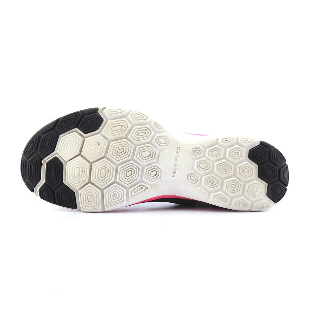 NIKE FLEX TR 6