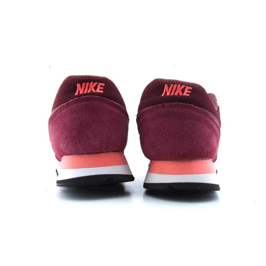 NIKE MD RUNNER 2