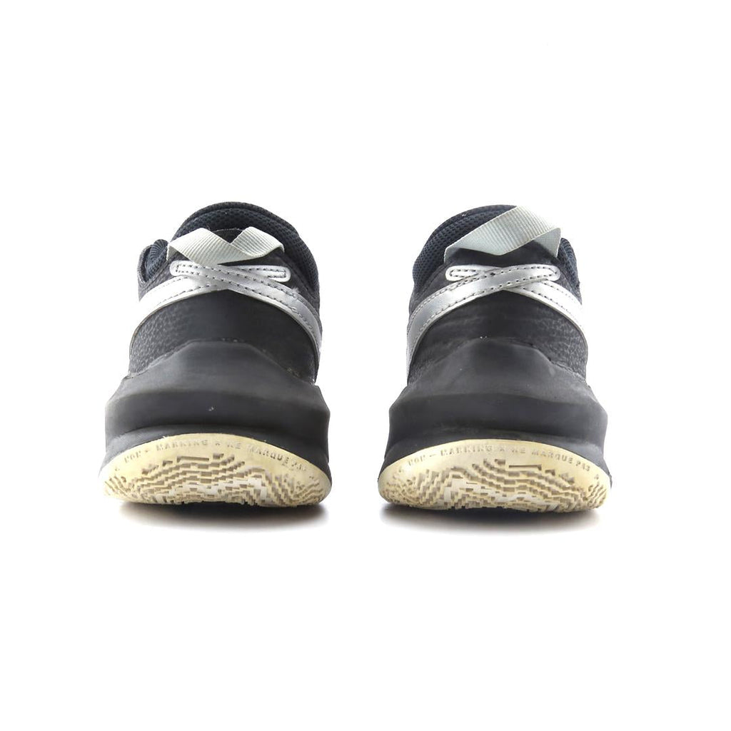 NIKE TEAM HUSTLE D 10