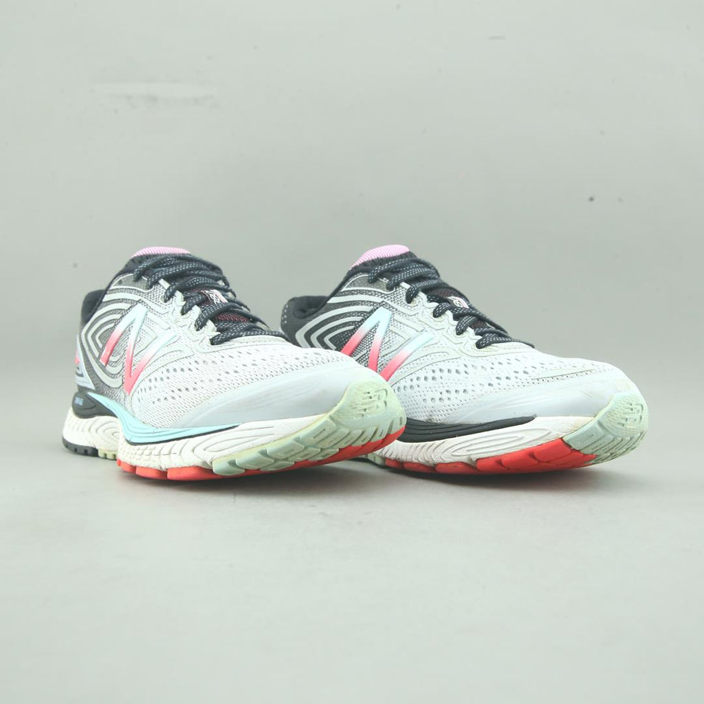 NEW BALANCE 880V7