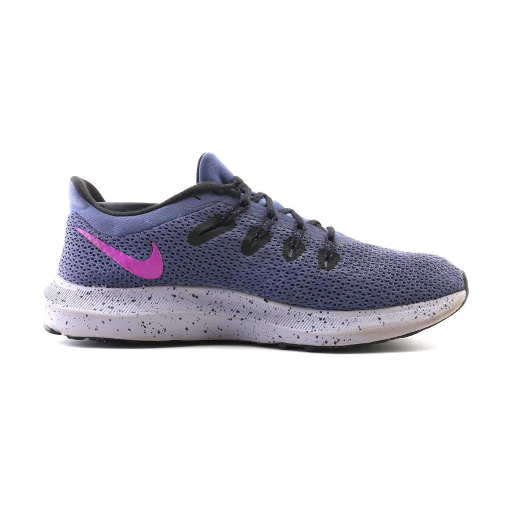 NIKE QUEST 2