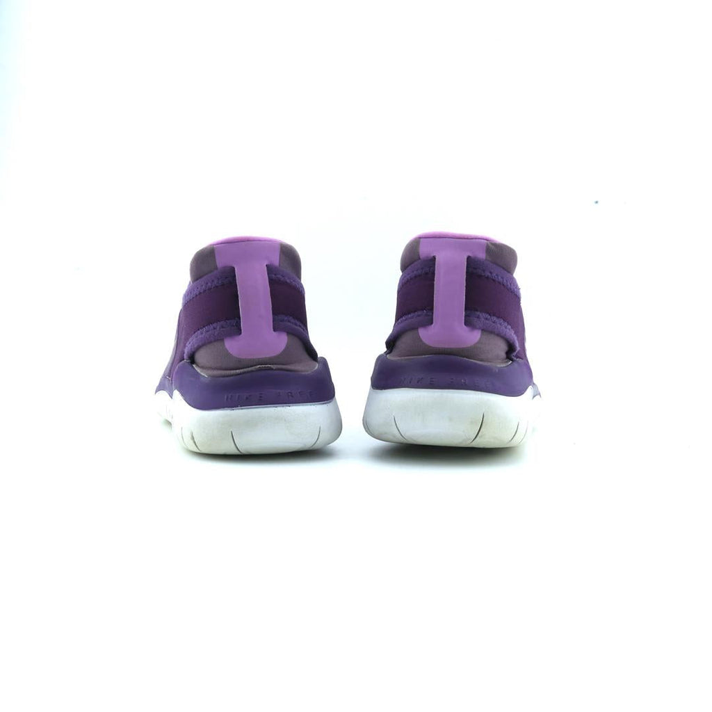 NIKE FREE RN