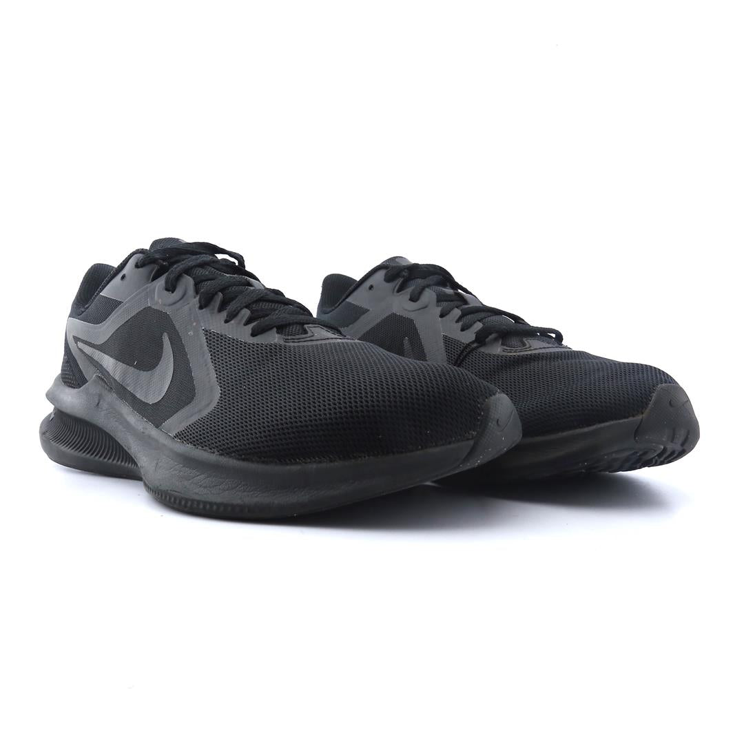 NIKE  DOWNSHIFTER 10
