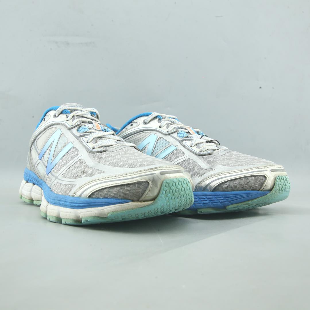 NEW BALANCE 860 V5