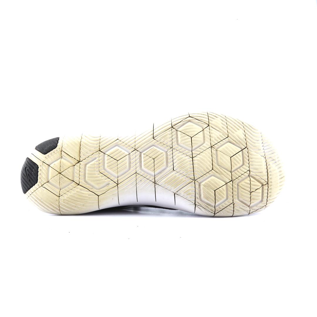 NIKE FLEX CONTACT