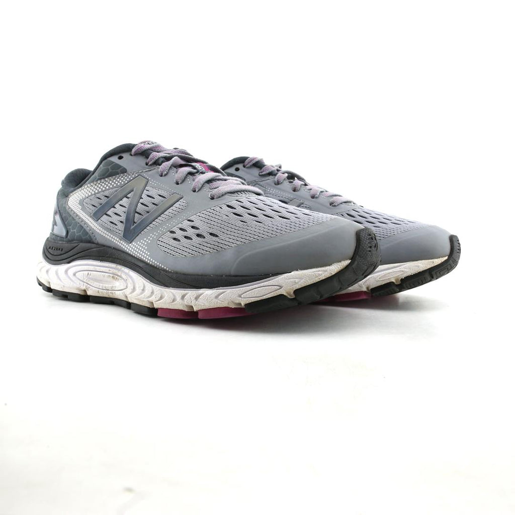 NEW BALANCE 840V4