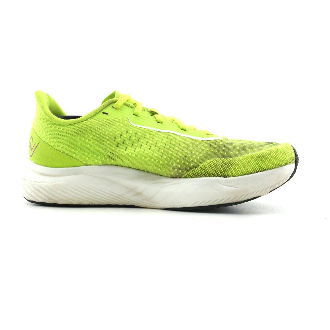 NEW BALANCE FUELCELL REBEL V3