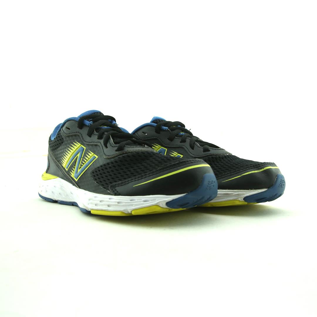 NEW BALANCE 680V6